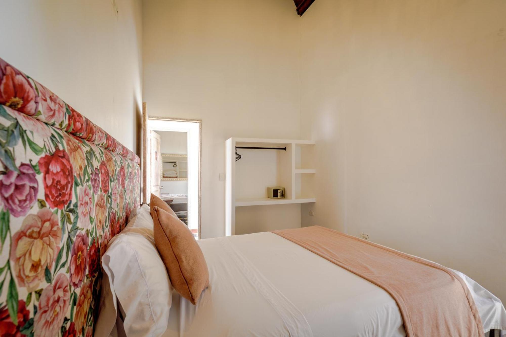 Bolola Hotel Cartagena Bagian luar foto
