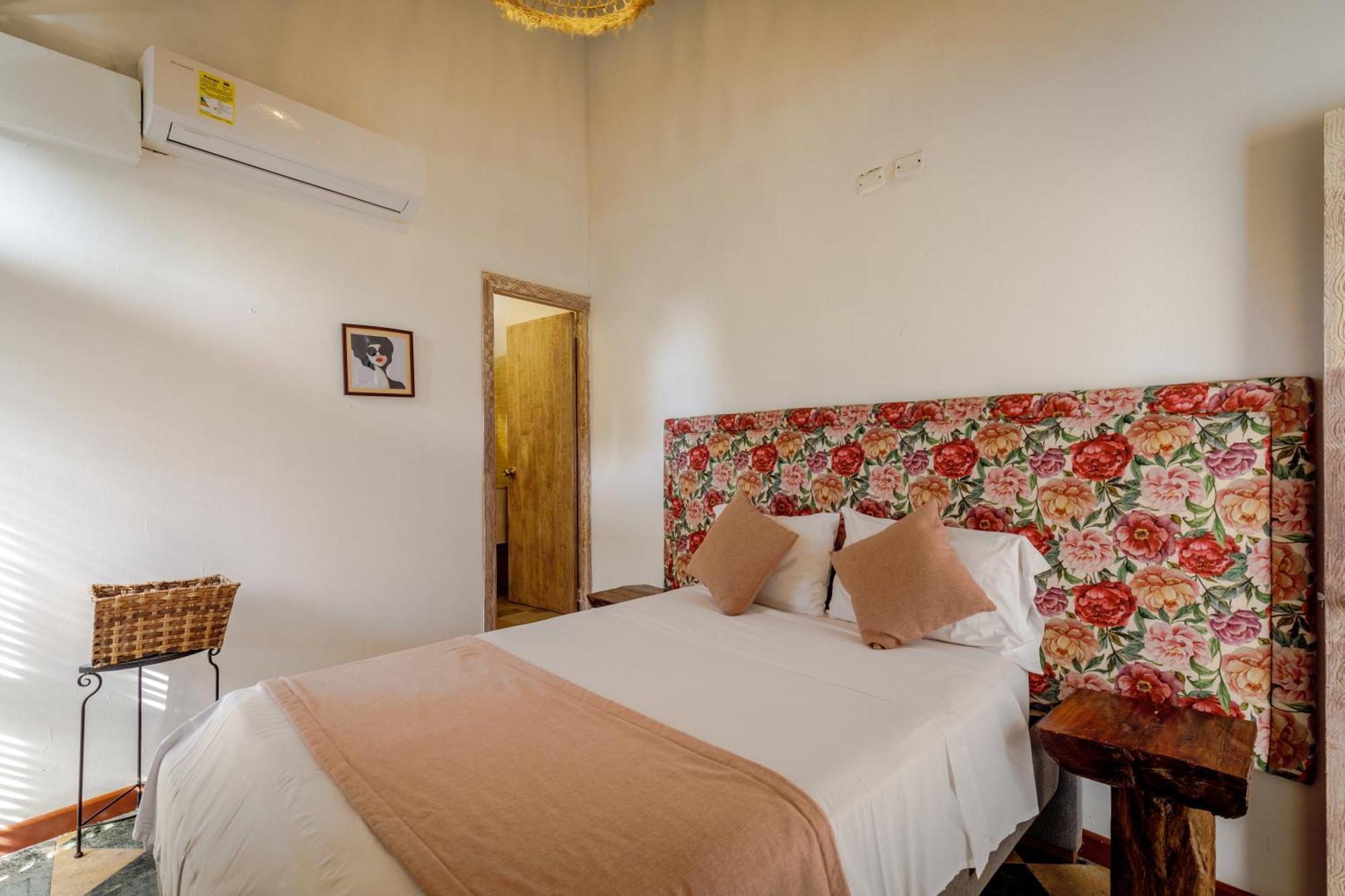Bolola Hotel Cartagena Bagian luar foto